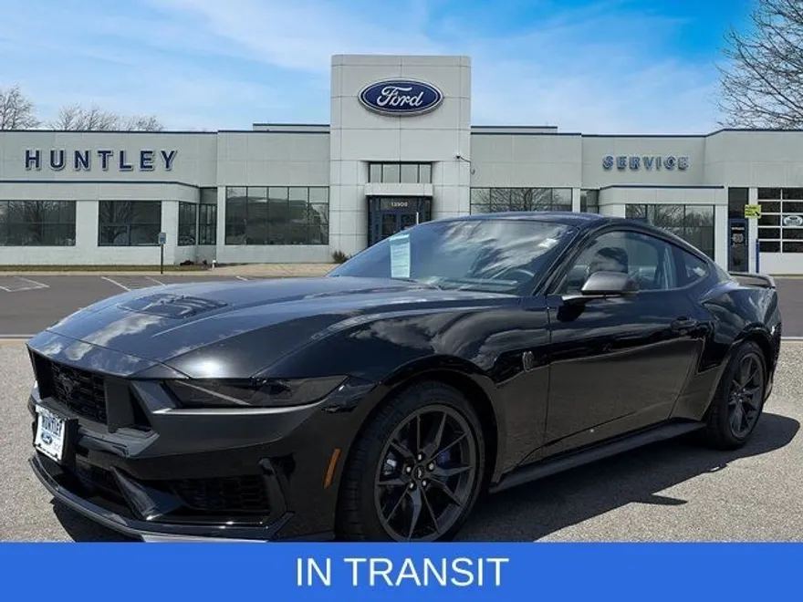 2024 Ford Mustang Dark Horse photo 1