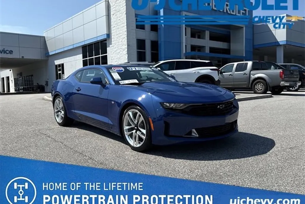 2020 Chevrolet Camaro 2LT photo 1