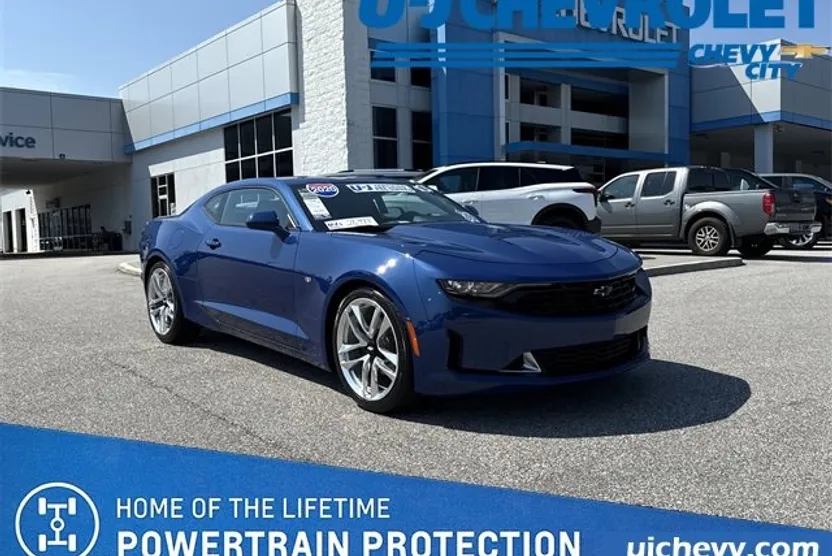 2020 Chevrolet Camaro 2LT photo 1