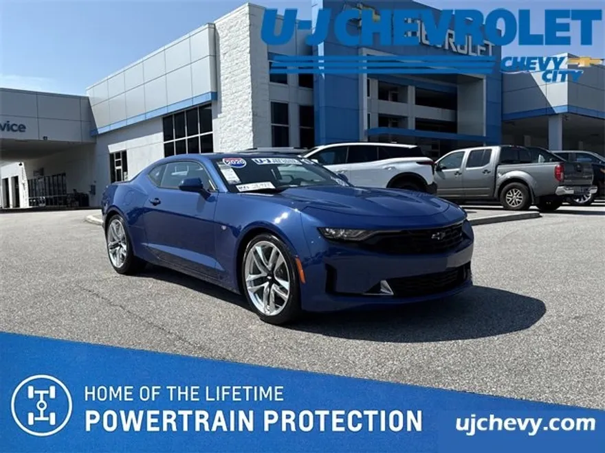 2020 Chevrolet Camaro 2LT photo 1