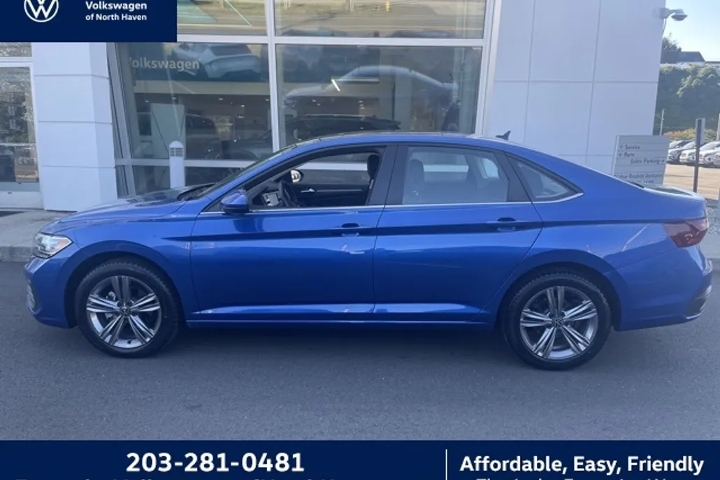 2022 Volkswagen Jetta 1.5T SE photo 1