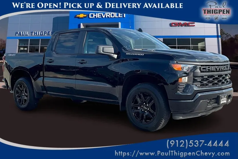 2026 Chevrolet Silverado 1500 Custom photo 1