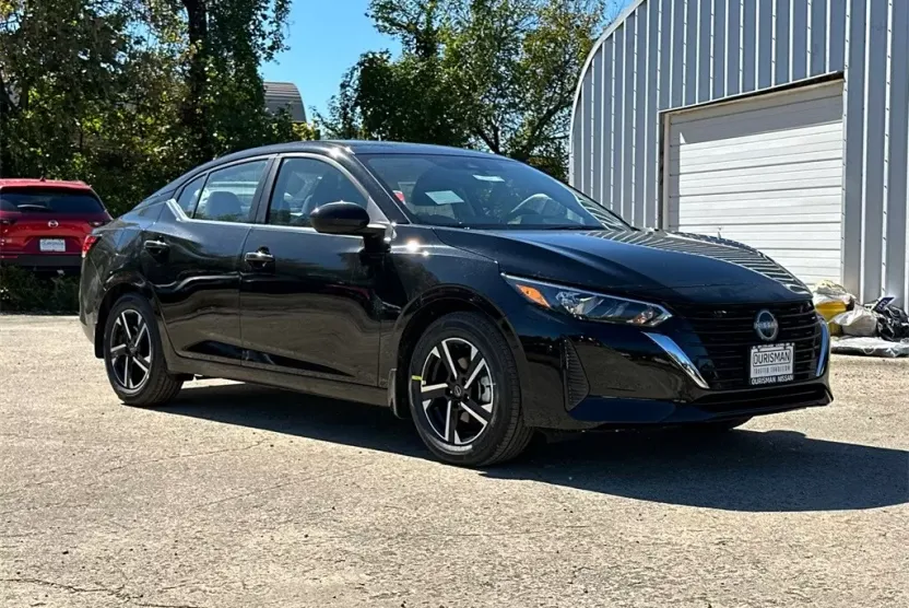 2025 Nissan Sentra SV photo 1