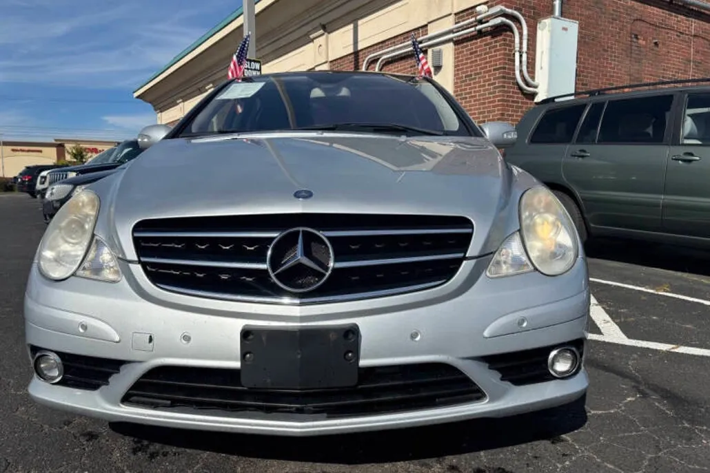 2009 Mercedes Benz R 350 photo 1