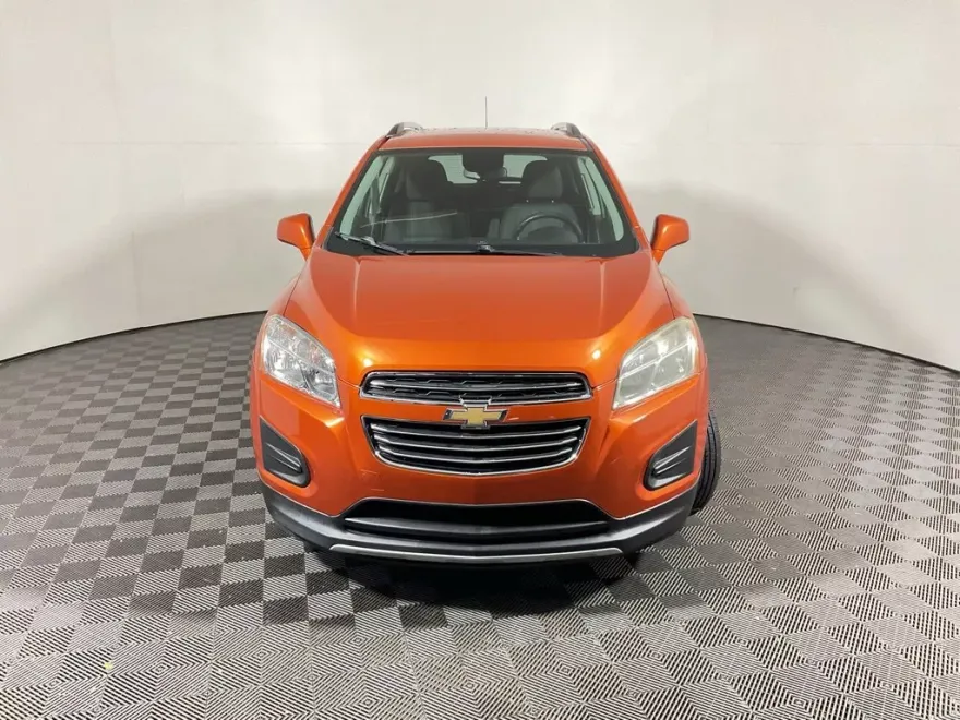 2016 Chevrolet Trax LT photo 1