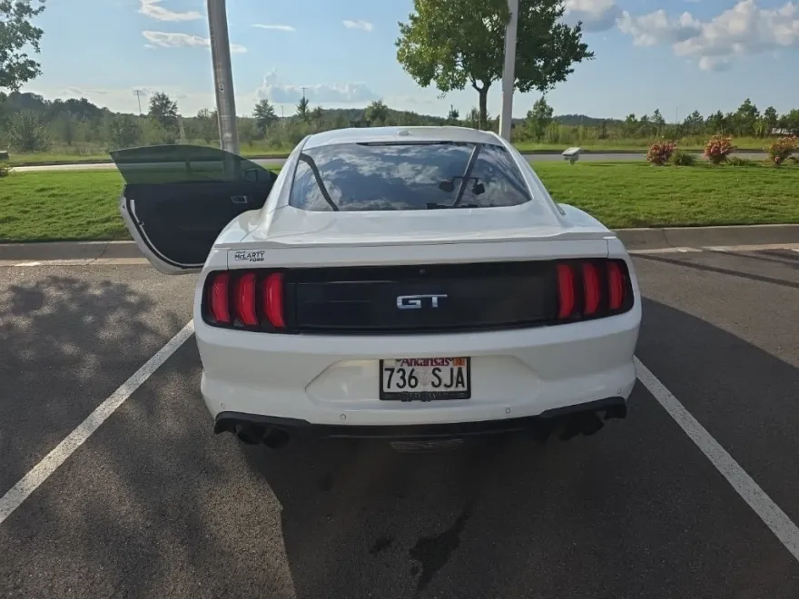 2018 Ford Mustang GT Premium photo 1