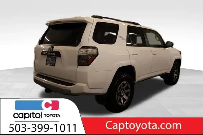 2023 Toyota 4Runner Premium TRD Off-Road photo 1
