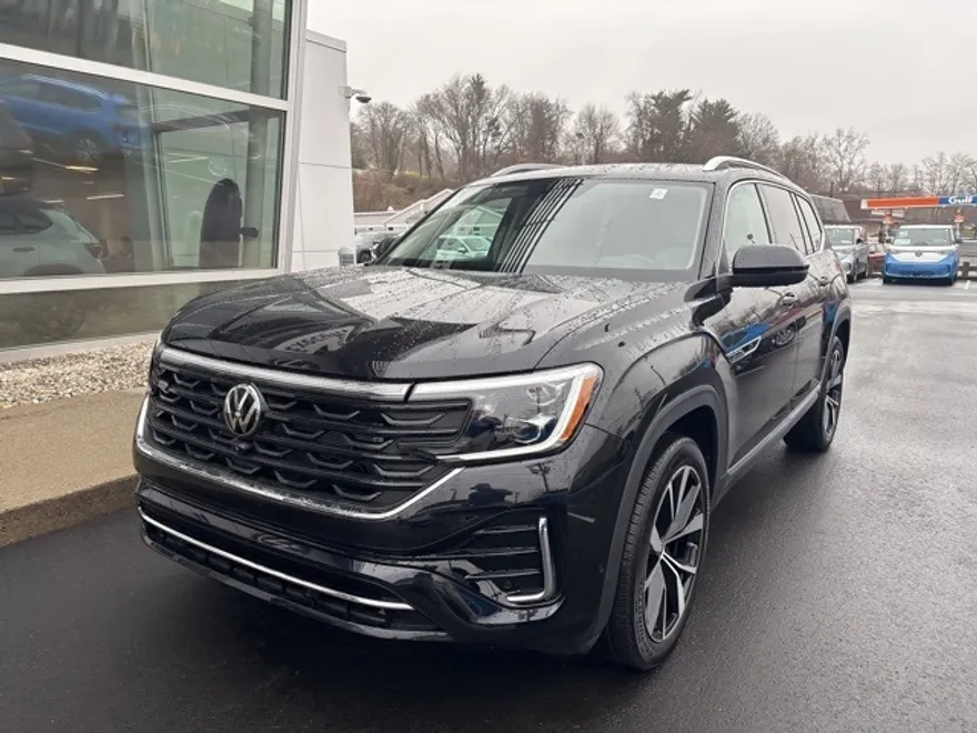 2024 Volkswagen Atlas SEL Premium R-Line photo 1