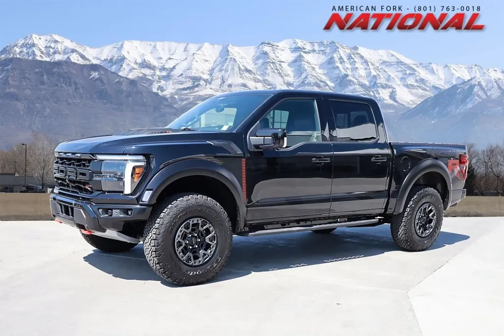 2025 Ford F-150 Raptor photo 1