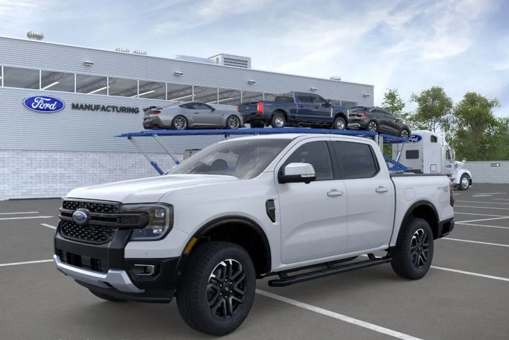 2025 Ford Ranger Lariat photo 1