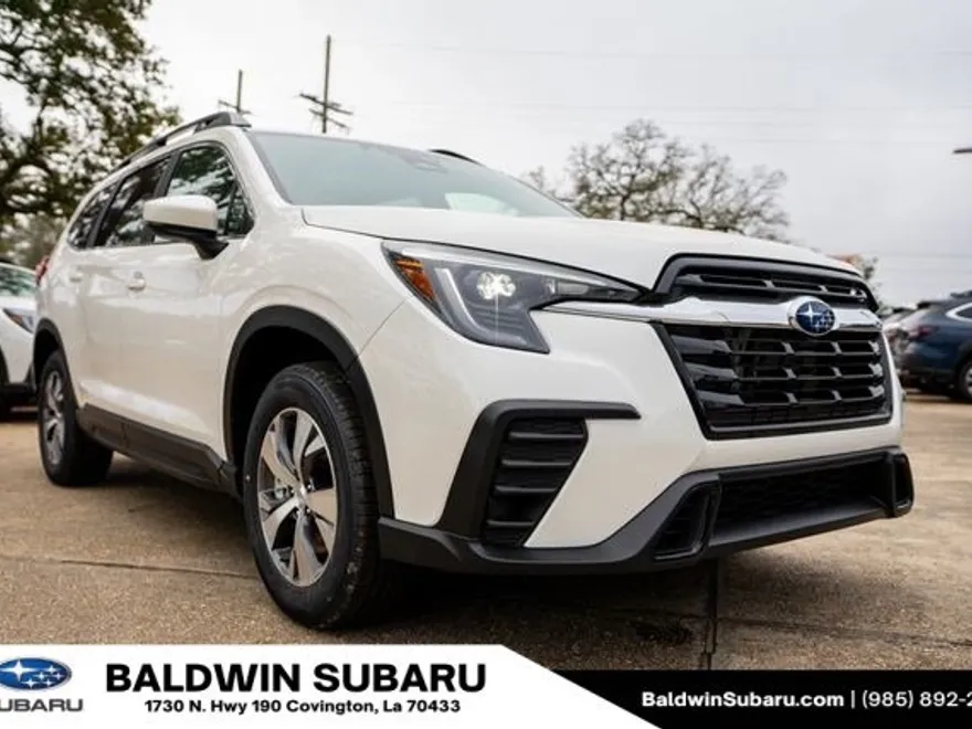 2025 Subaru Ascent Premium photo 1