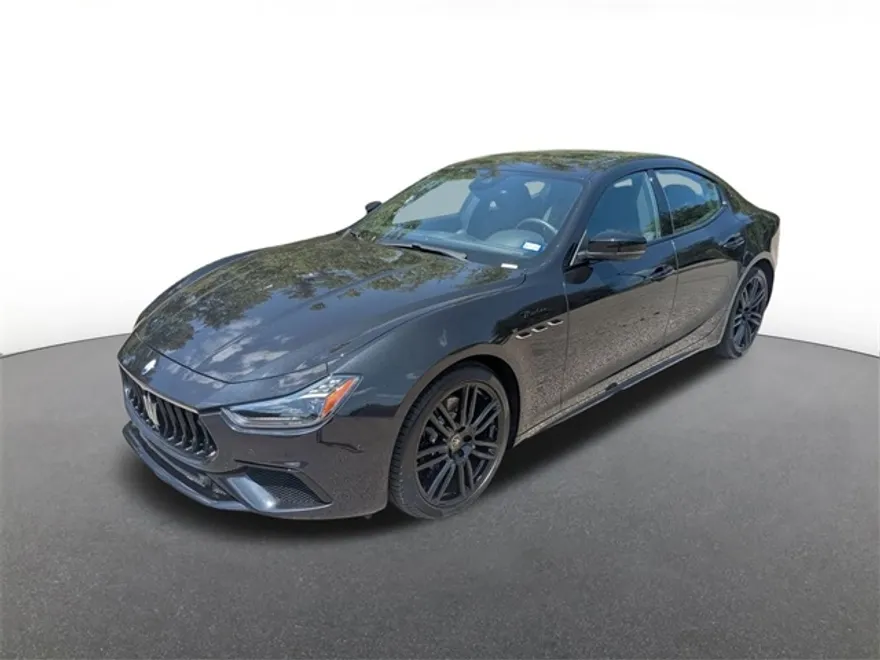 2022 Maserati Ghibli Modena photo 1