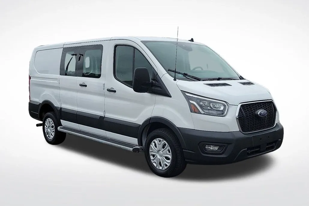 2023 Ford Transit photo 1