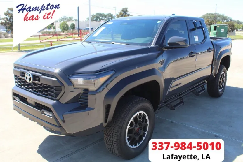 2025 Toyota Tacoma TRD Off-Road Double Cab photo 1