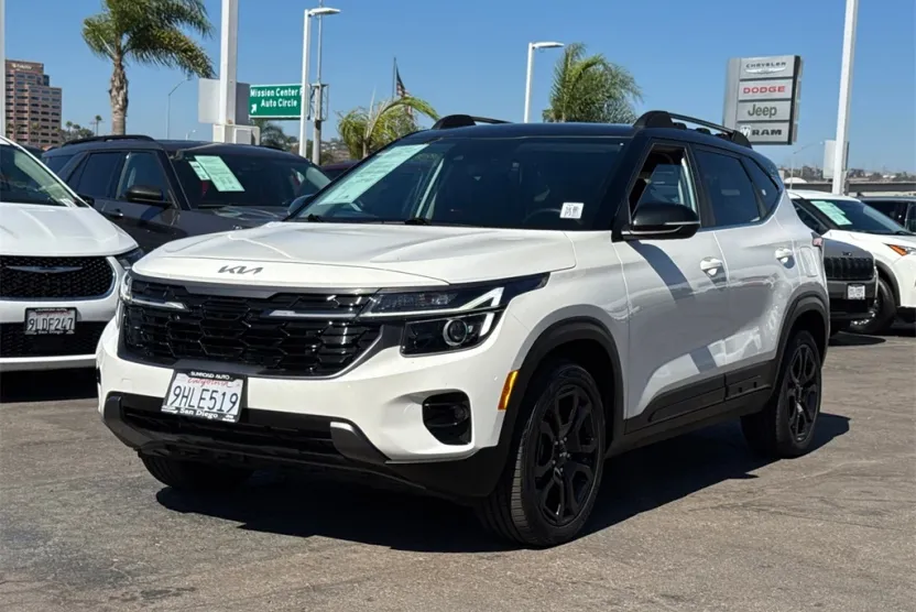 2024 Kia Seltos X-Line photo 1