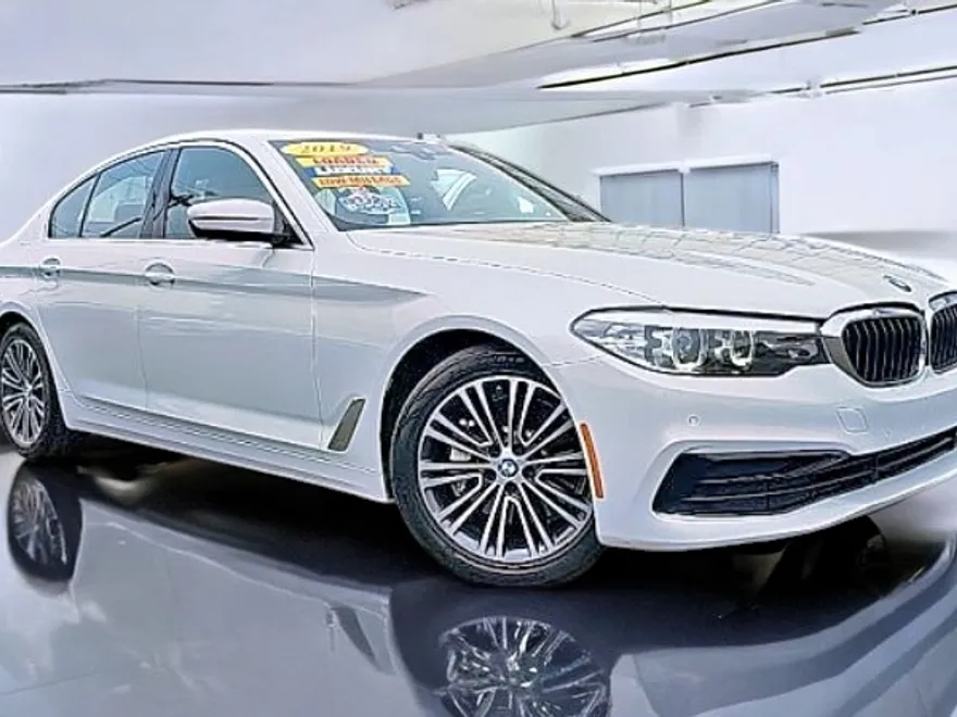 2019 Bmw 530i Sedan photo 1