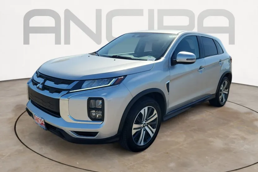 2024 Mitsubishi Outlander Sport SE photo 1