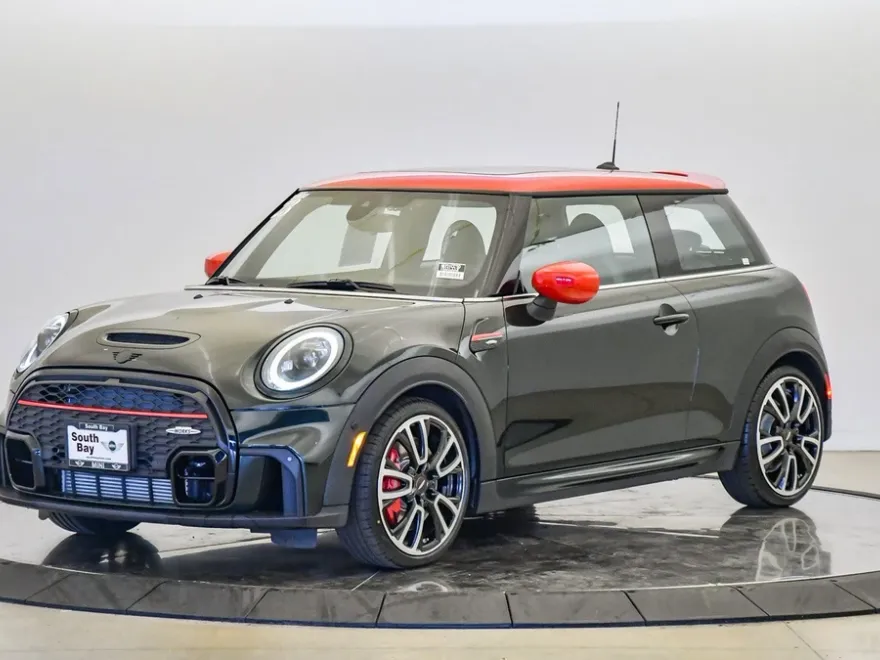 2023 Mini Cooper 2 Door Hardtop photo 1