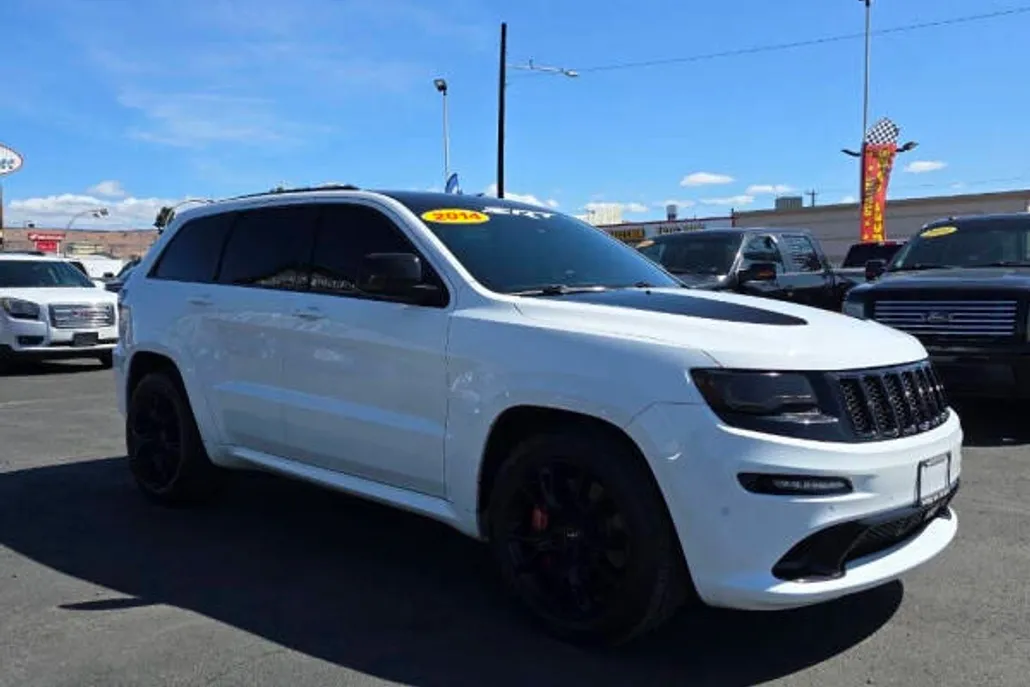 2014 Jeep Grand Cherokee SRT8 photo 1
