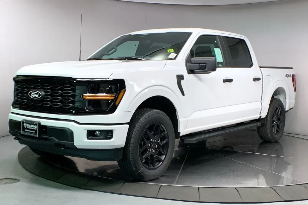 2025 Ford F-150 STX photo 1