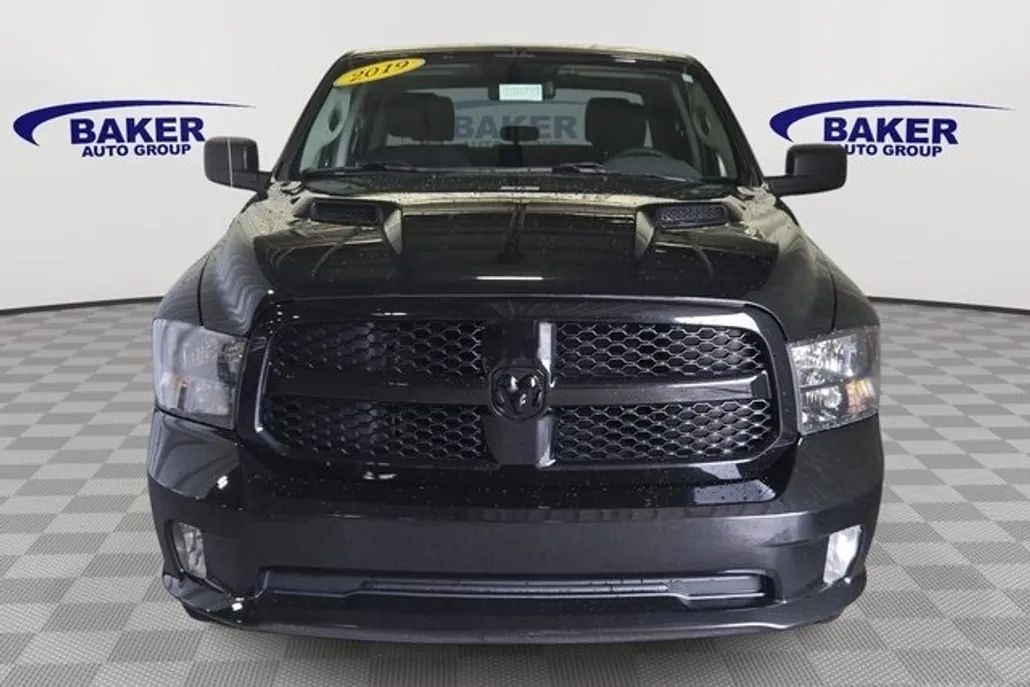 2019 Ram 1500 Classic Express photo 1