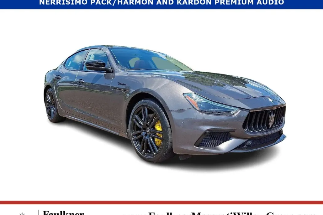 2022 Maserati Ghibli Modena Q4 photo 1