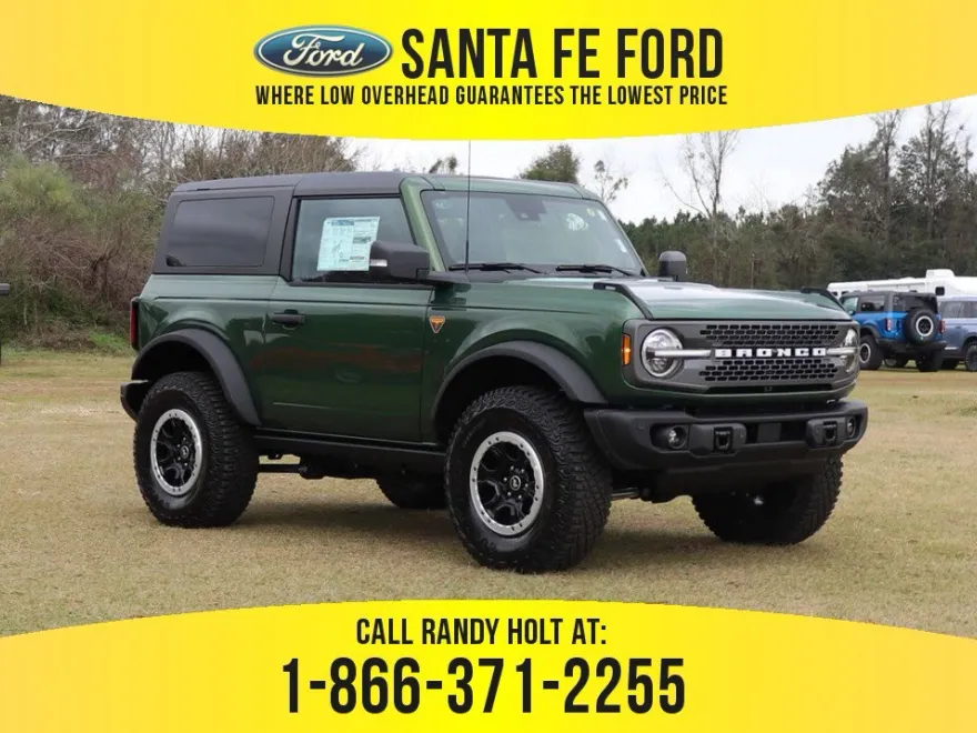 2023 Ford Bronco Badlands photo 1
