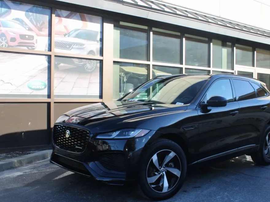 2024 Jaguar F-PACE R-Dynamic S P400 photo 1