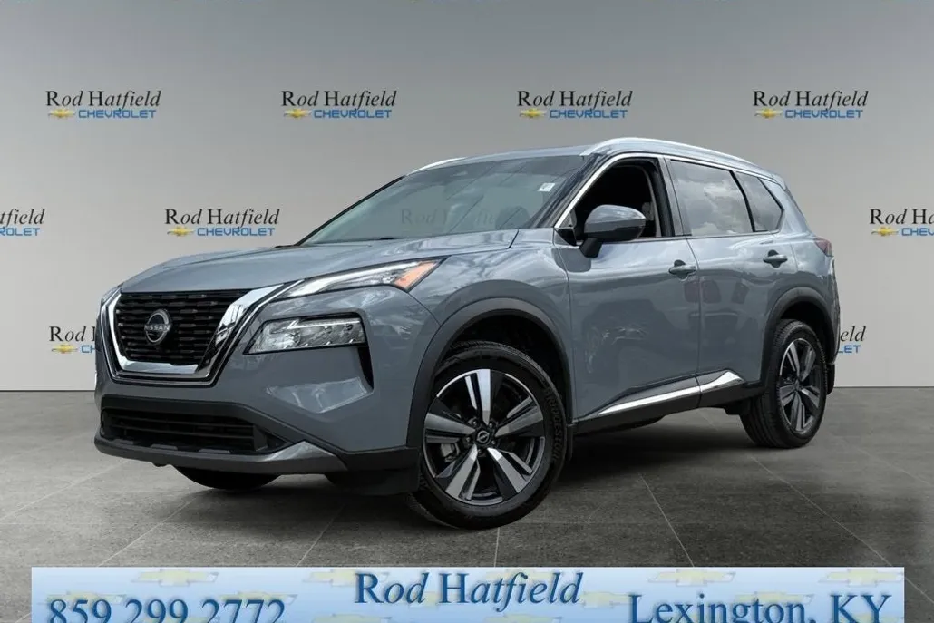2023 Nissan Rogue SL photo 1