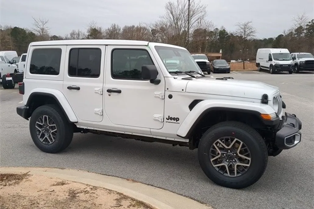 2025 Jeep Wrangler Sahara photo 1
