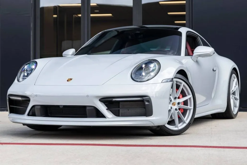 2024 Porsche 911 S photo 1