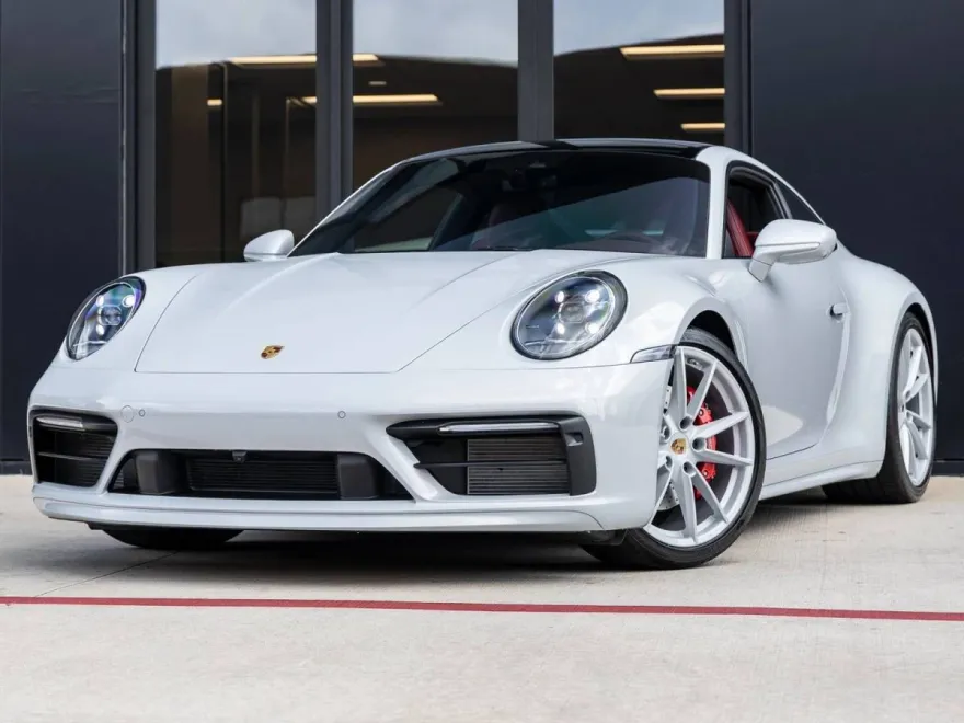 2024 Porsche 911 S photo 1