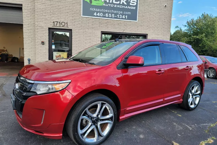 2011 Ford Edge Sport photo 1