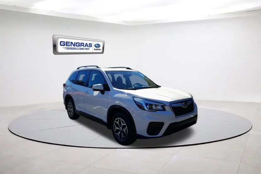 2020 Subaru Forester Premium photo 1