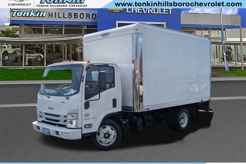 2024 Chevrolet Silverado 5500HD photo 1