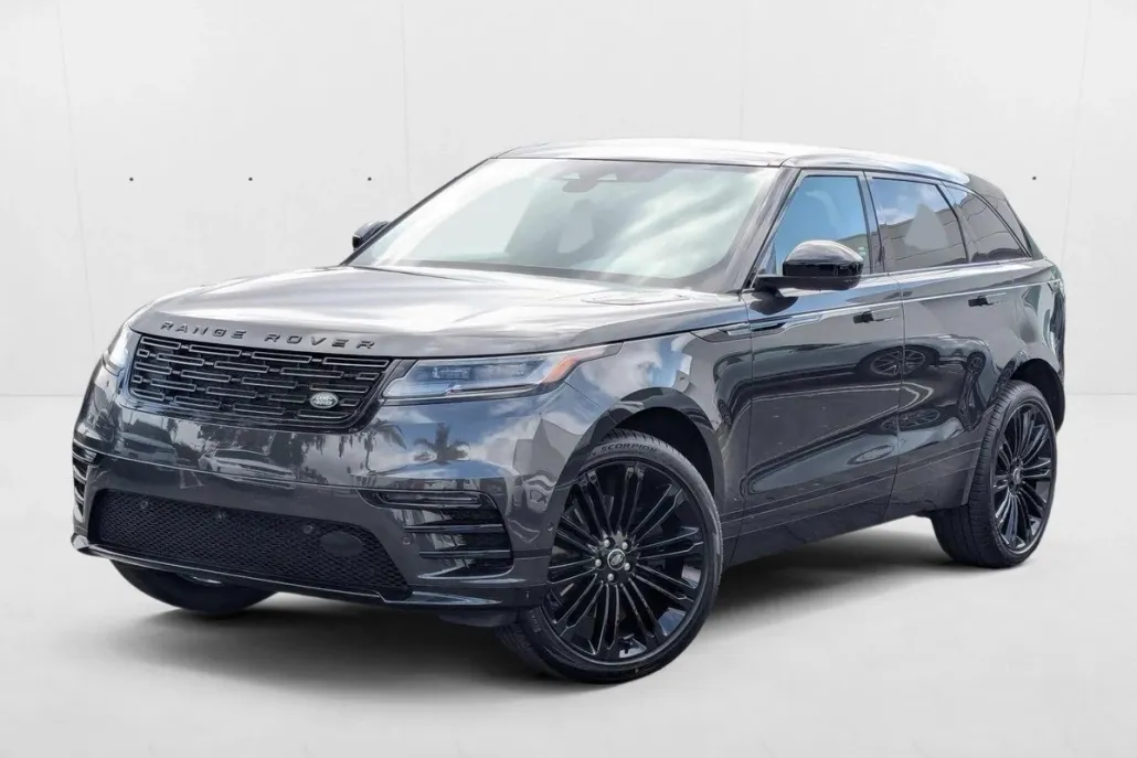 2026 Land Rover Range Rover Velar SE photo 1
