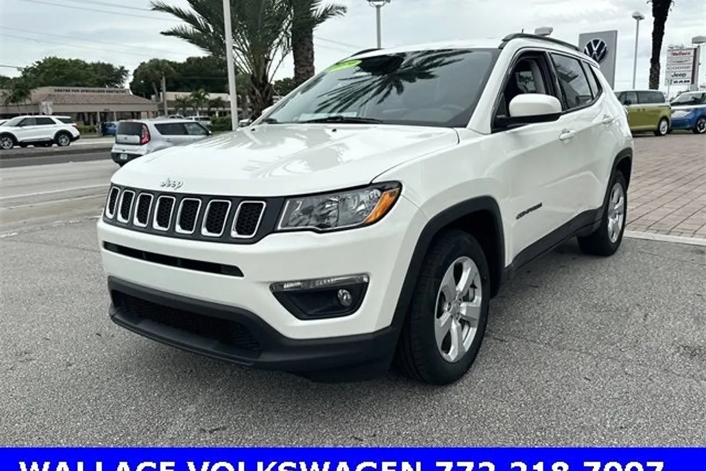 2019 Jeep Compass Latitude photo 1