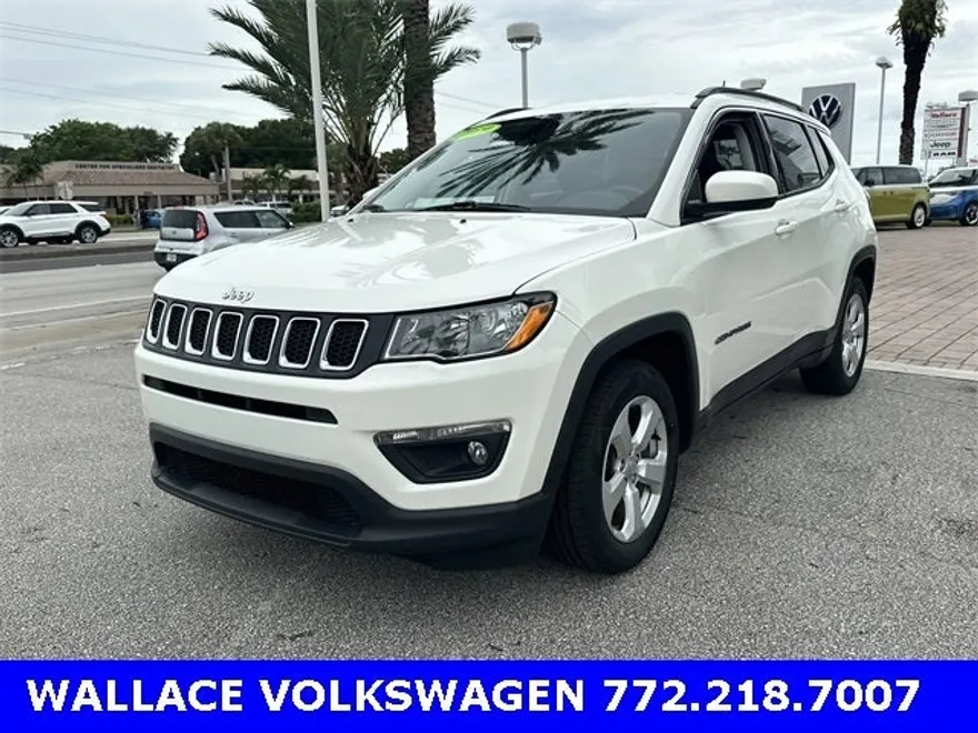 2019 Jeep Compass Latitude photo 1