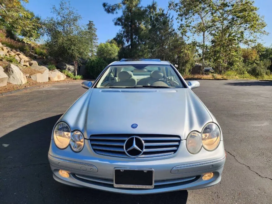 2005 Mercedes Benz CLK 320 photo 1