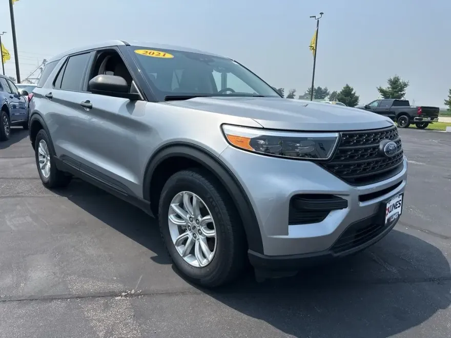 2021 Ford Explorer Base photo 1