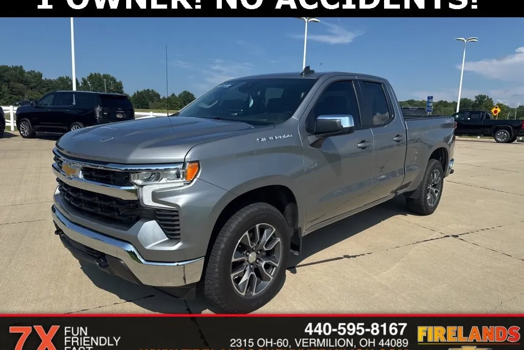 2023 Chevrolet Silverado 1500 LT photo 1