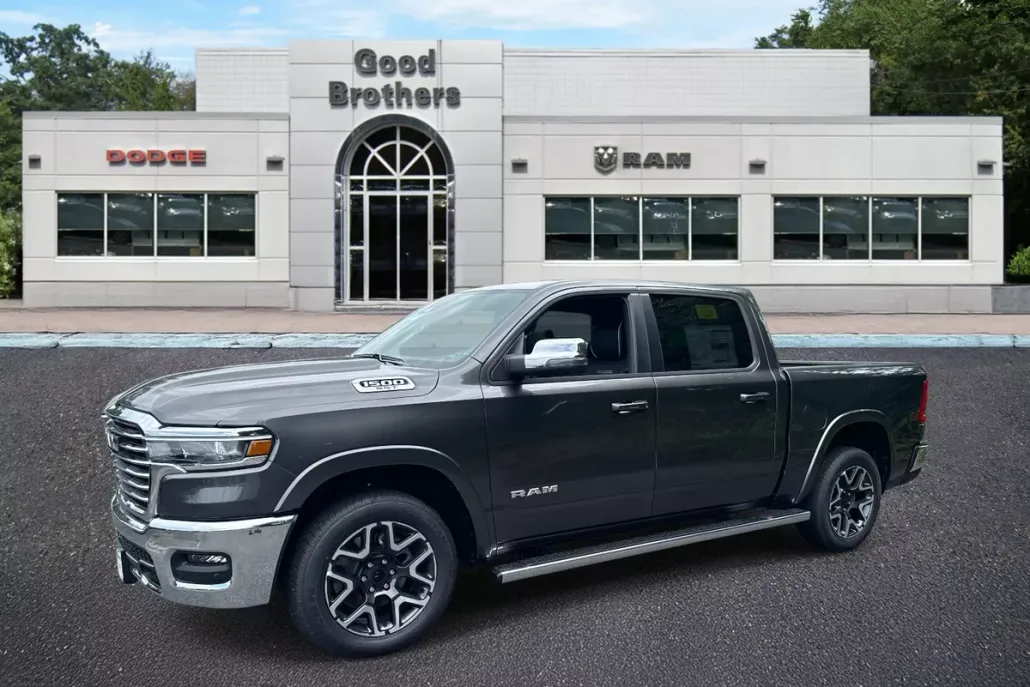 2025 Ram 1500 Laramie photo 1