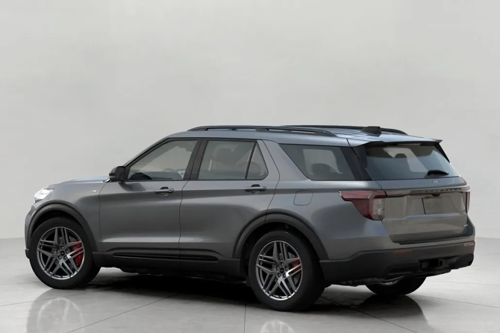 2025 Ford Explorer ST-Line photo 1