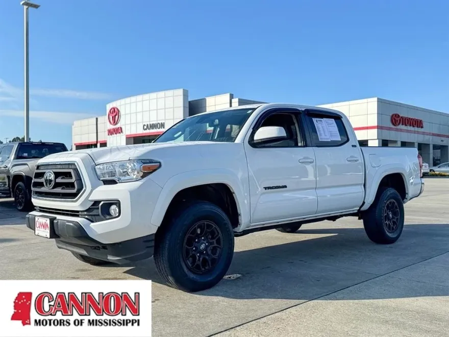 2022 Toyota Tacoma SR5 V6 photo 1