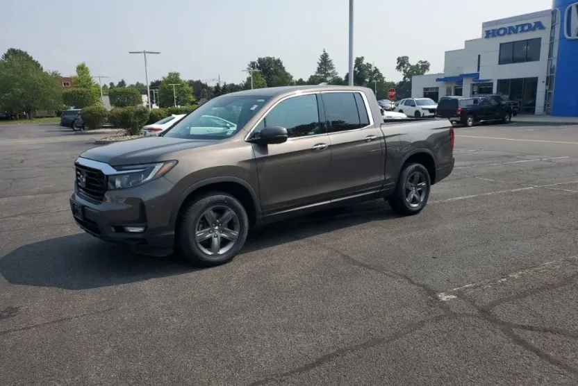 2022 Honda Ridgeline RTL-E photo 1