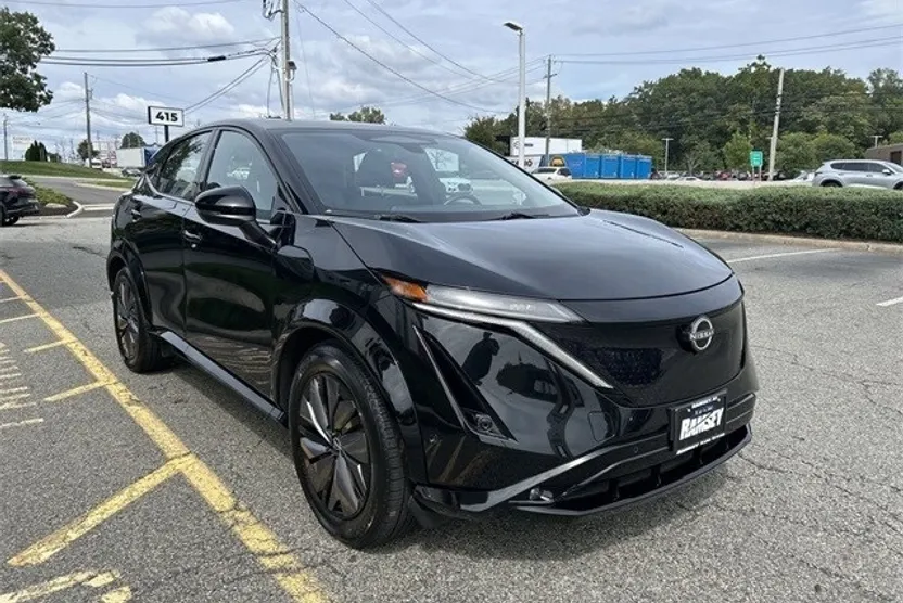 2023 Nissan ARIYA Platinum e-4ORCE photo 1