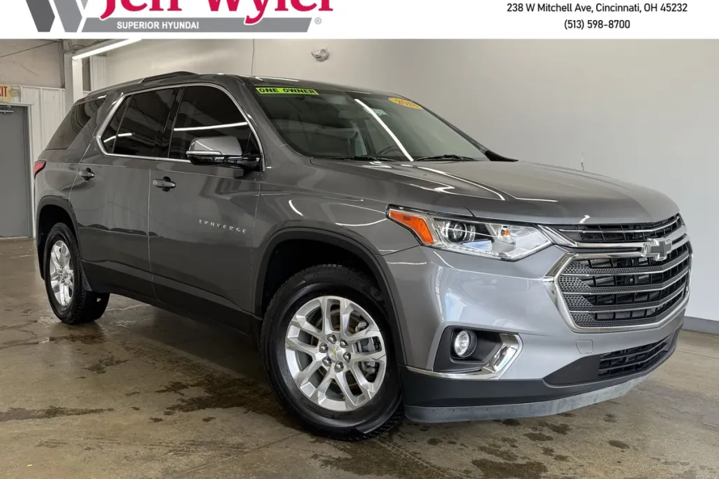 2018 Chevrolet Traverse Cloth 1LT photo 1