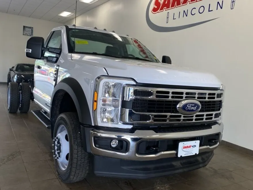 2024 Ford F-450 XL photo 1