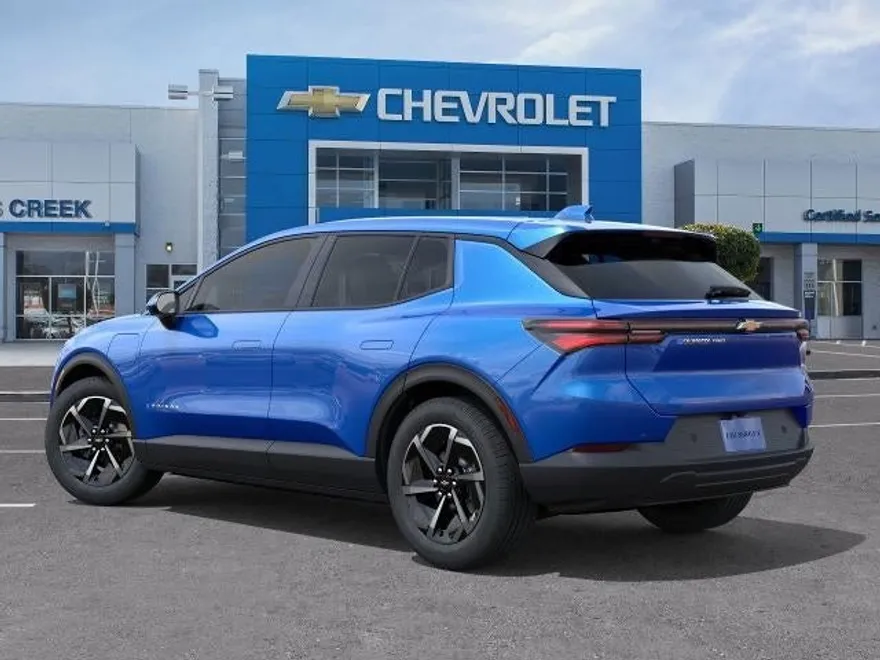 2026 Chevrolet Equinox EV 1LT photo 1