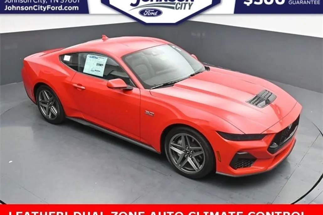2025 Ford Mustang GT Premium photo 1
